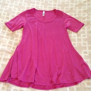 LuLaRoe Fushia Perfect T